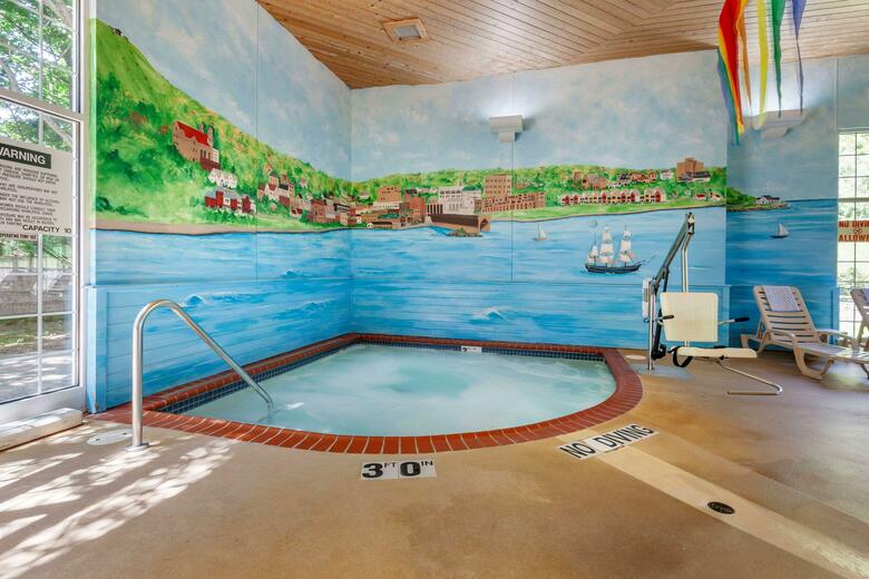Hotel Comfort Suites Marquette