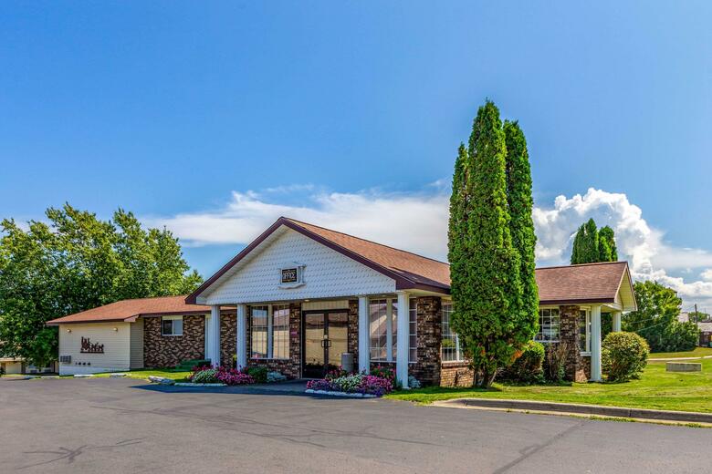 Hotel Quality Inn Lakefront