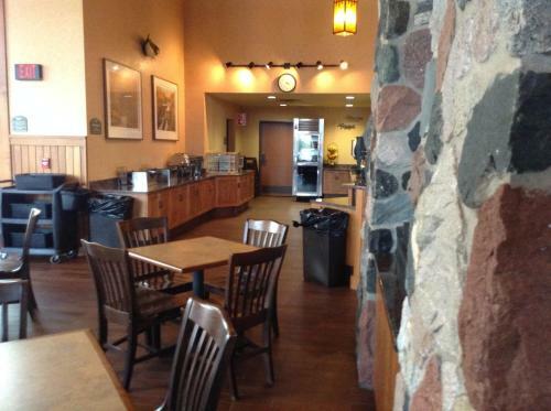 Hotel Canal Park Lodge