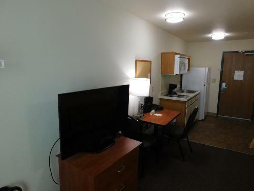 Hotel Days Inn And Suites Rochester