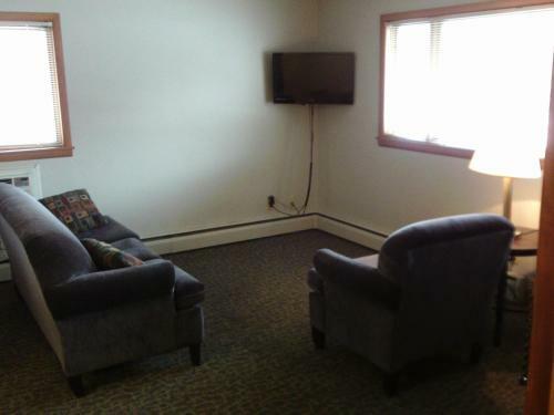 Hotel 2nd Street Inn & Suites