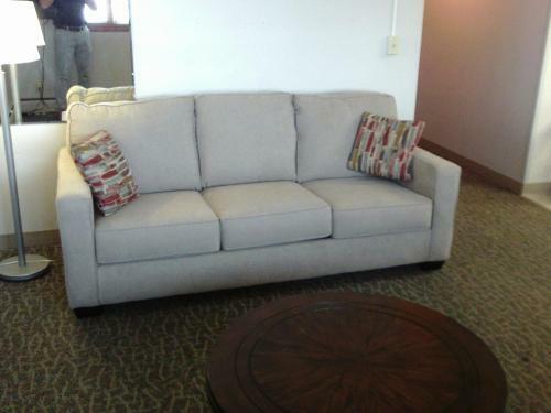 Hotel 2nd Street Inn & Suites