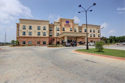 Hotel Comfort Suites Batesville