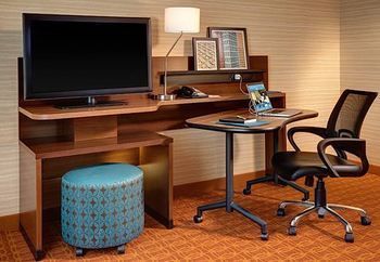 Hotel Fairfield Inn & Suites By Marriott Jackson Clinton
