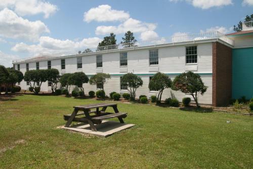 Hotel Howard Johnson By Wyndham Hattiesburg