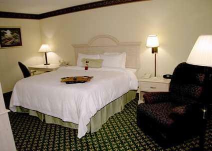 Posada Hampton Inn Jackson Pearl Intrntl Airport