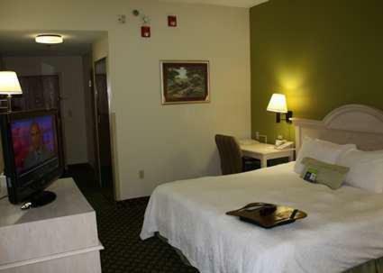 Posada Hampton Inn Jackson Pearl Intrntl Airport
