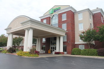 Holiday Inn Express Hotel & Suites Starkville