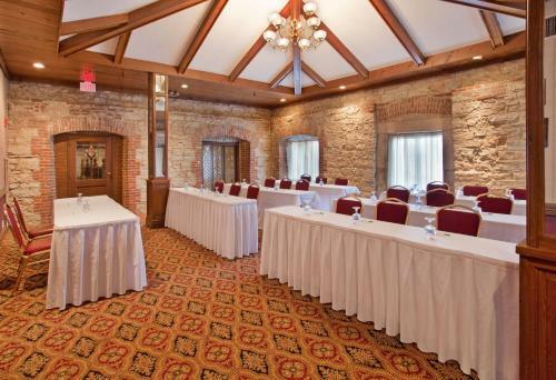 Hotel Holiday Inn At Six Flags Saint Louis