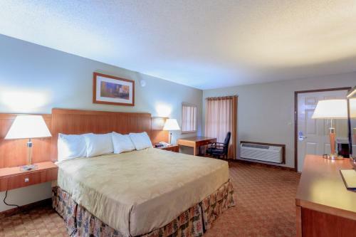 Hotel Angel Inn - By The Strip