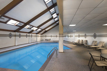 Hotel Four Points By Sheraton Kansas City - Sports Complex