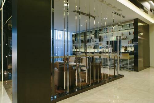 AC Hotel By Marriott Kansas City Westport