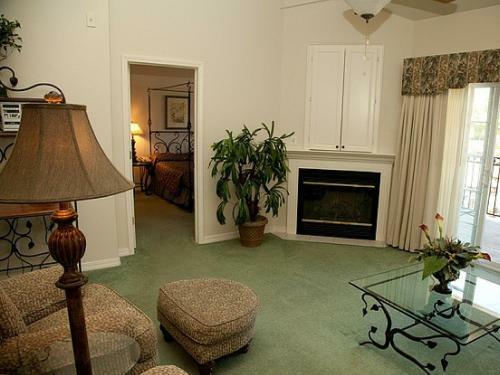 Hotel French Quarter Resort