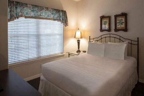 Hotel French Quarter Resort