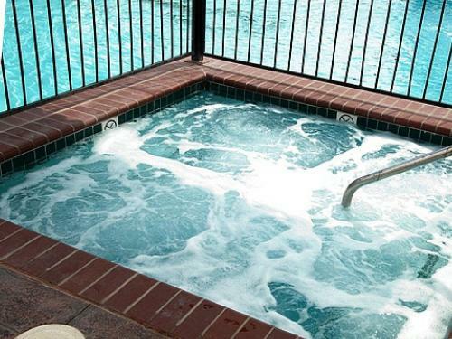 Hotel French Quarter Resort
