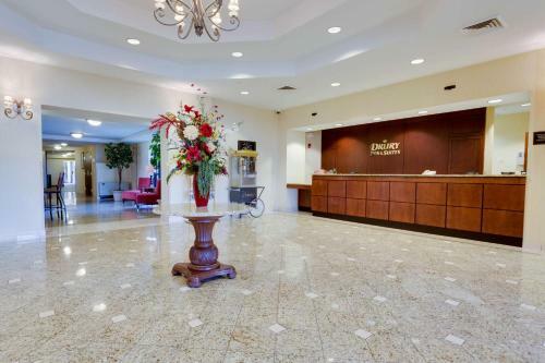 Hotel Drury Inn & Suites St Joseph