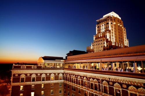 Chase Park Plaza Hotel