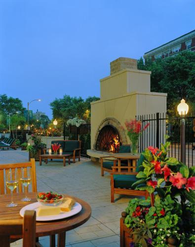 Chase Park Plaza Hotel