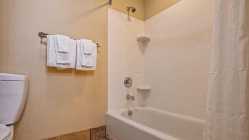Hotel Best Western Plus Coach House