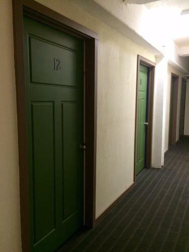 Treasure State Hostel