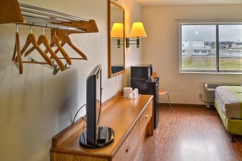 Motel 6 Billings - North