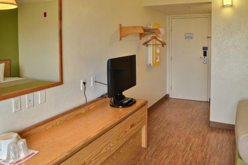Motel 6 Billings - North