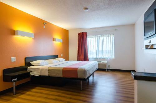 Motel 6 Lincoln
