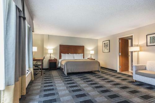 Hotel Rodeway Inn Omaha
