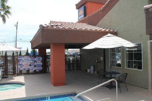 Hotel Sunrise Inn