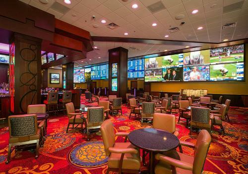 Hotel Silver Legacy Reno Resort Casino