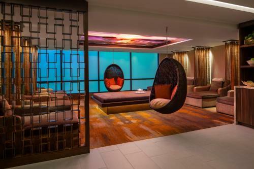 Hotel Silver Legacy Reno Resort Casino