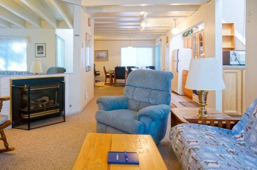 Lake Village 138