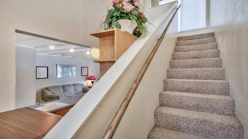 Lake Village 138