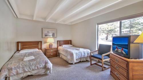 Lake Village 138