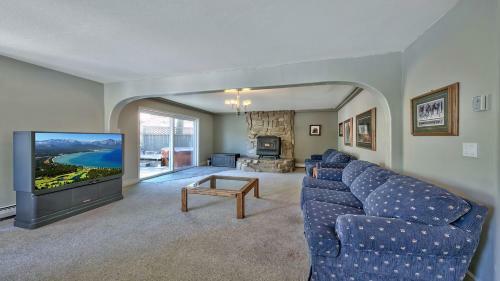 160 South Benjamin At Boulder Lodge
