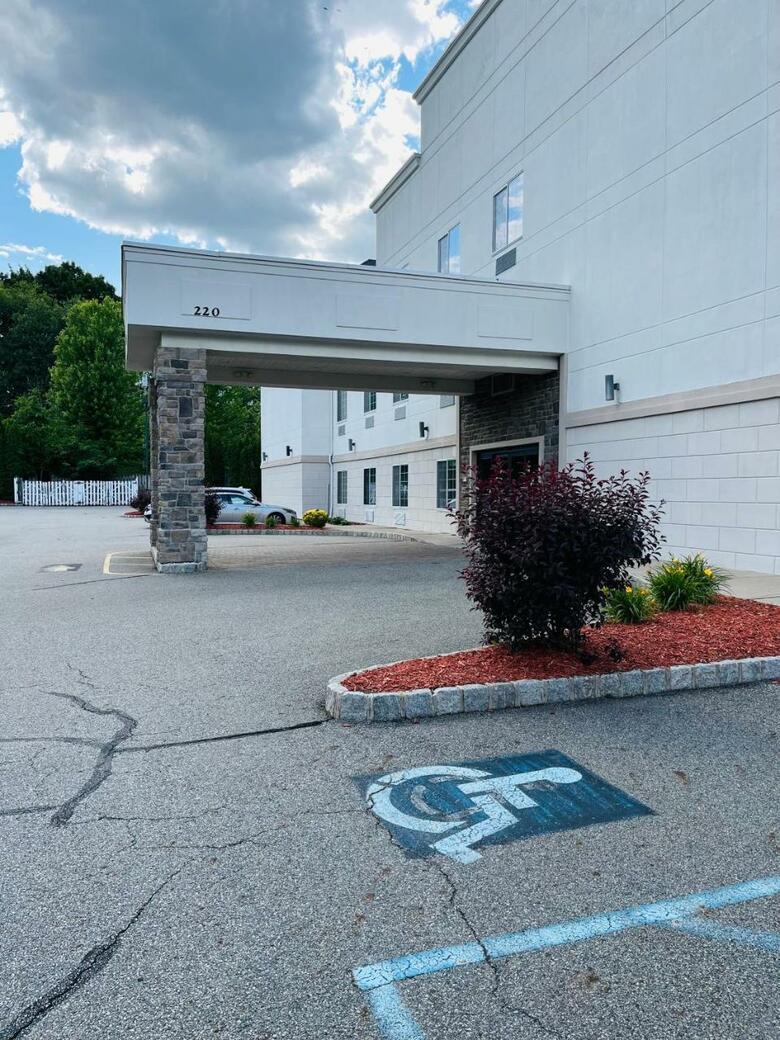 Hotel Comfort Suites Mahwah