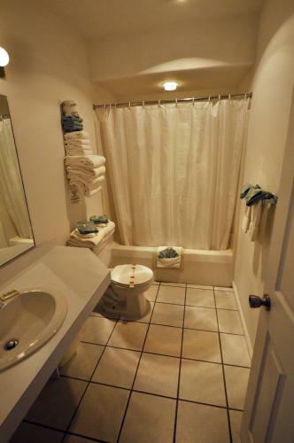 Motel Riviera Resort & Suites