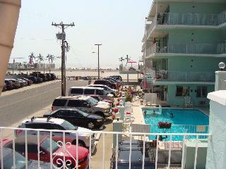 Four Winds Condo Motel