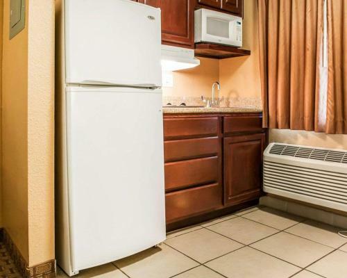 Suburban Extended Stay Hotel Alamogordo