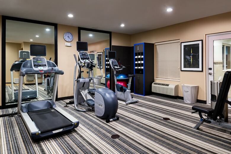 Hotel Candlewood Suites Carlsbad