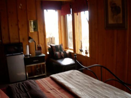 Silver River Adobe Inn Bed And Breakfast