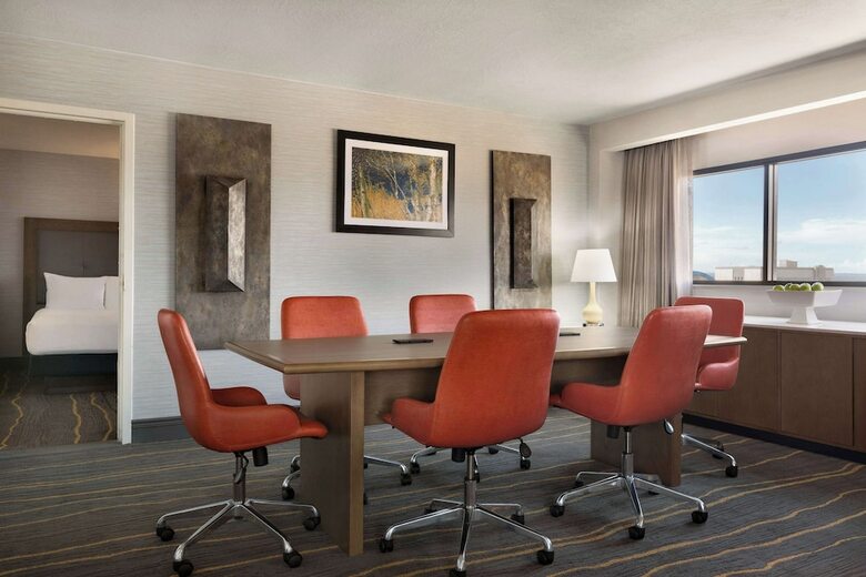 Hotel Doubletree By Hilton Downtown Albuquerque