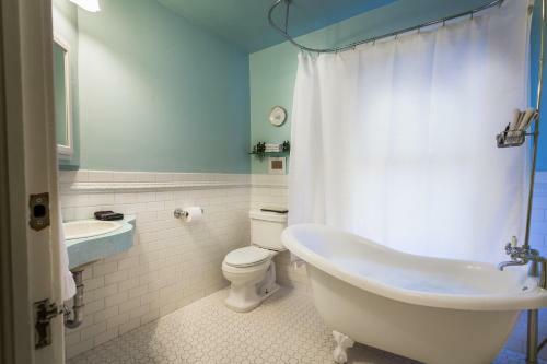 Downtown Historic Bed & Breakfast