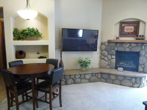 Hotel Ruidoso River Resort & Inn