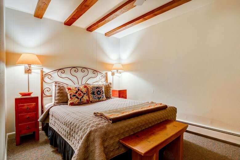 Posada Santa Fe Motel & Inn