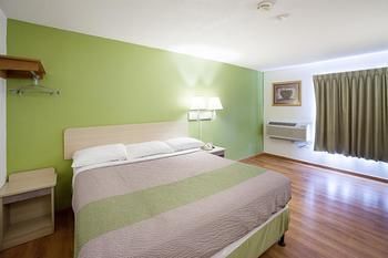 Motel 6 Binghamton