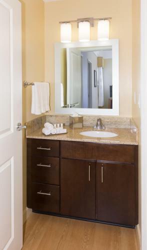 Hotel Towneplace Suites Buffalo Airport
