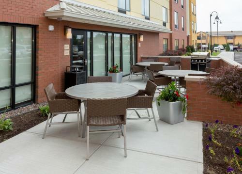 Hotel Towneplace Suites Buffalo Airport