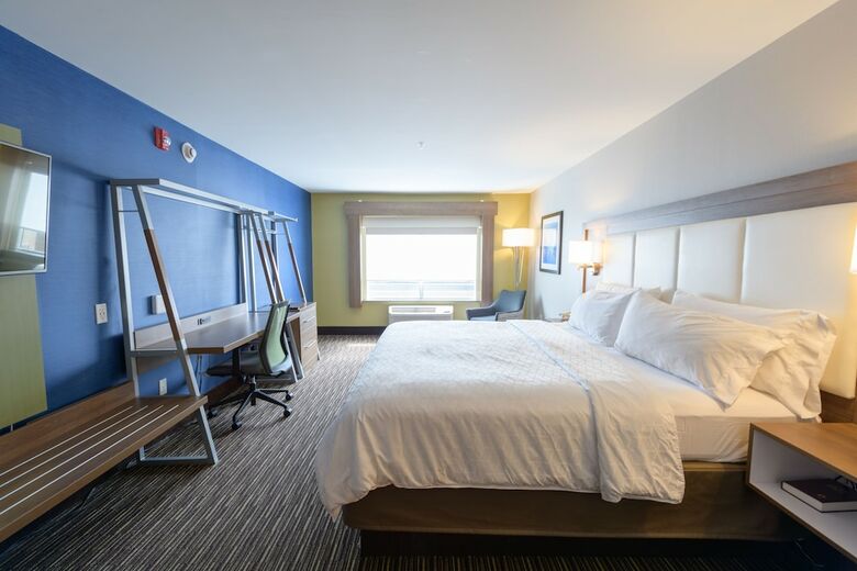 Hotel Holiday Inn Express & Suites Jamestown