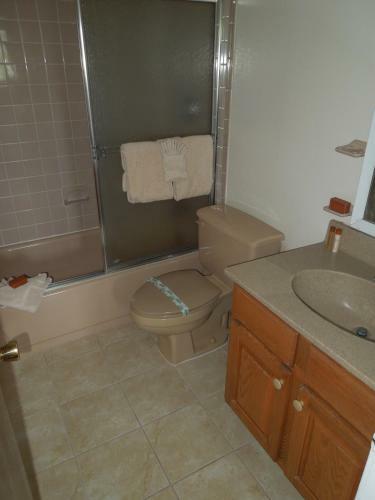 Hotel Royal Atlantic Beach Resort